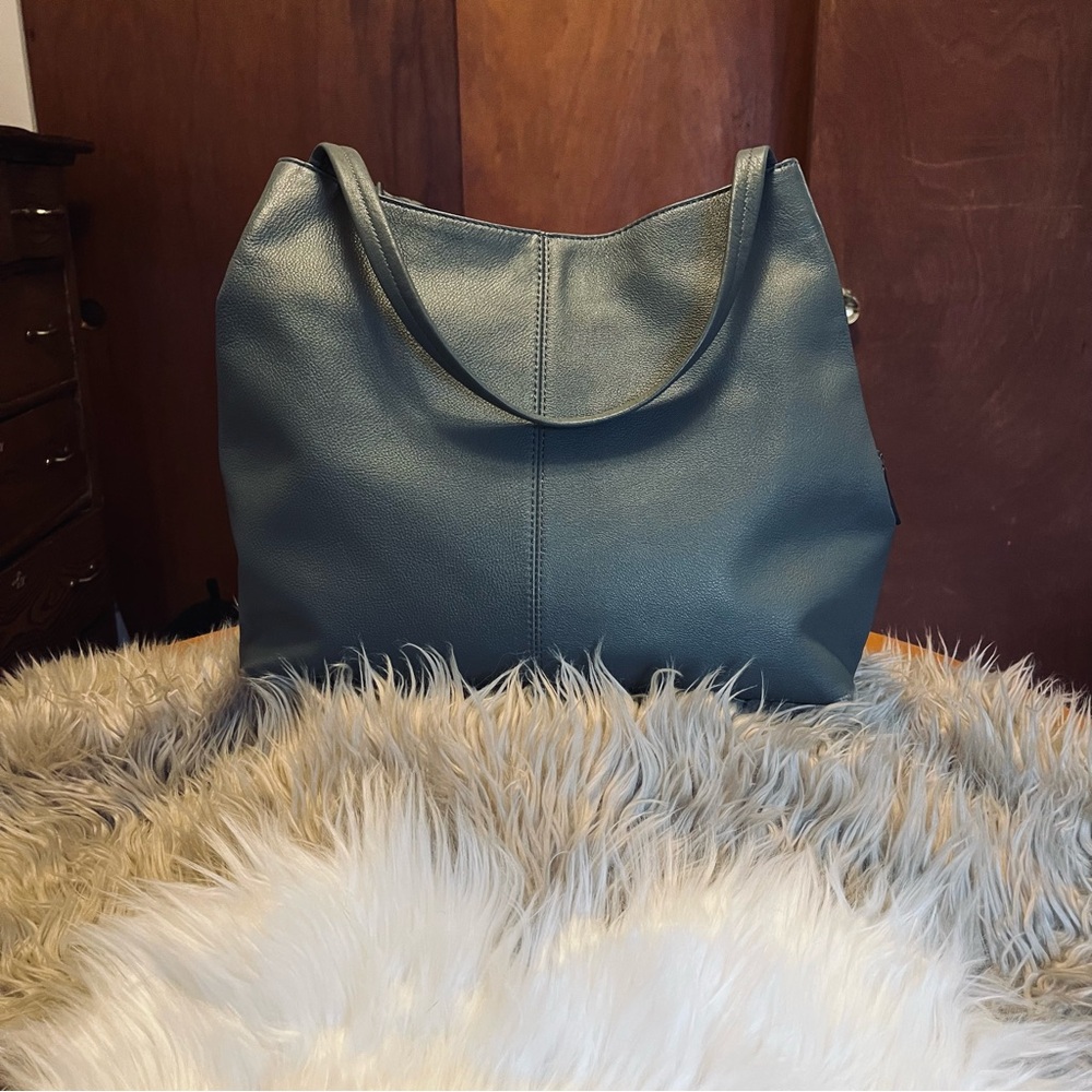 EUC! Vince Camuto purse